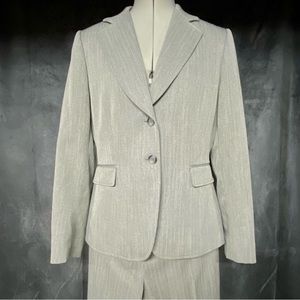 Tahari Women’s Pant Suit